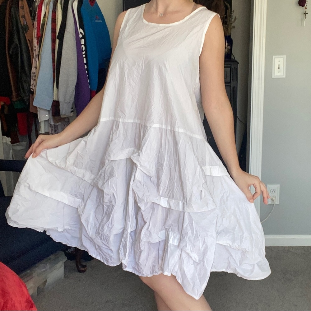 NWOT Sun Kim Crushed Tiered Dress, White | Sz M